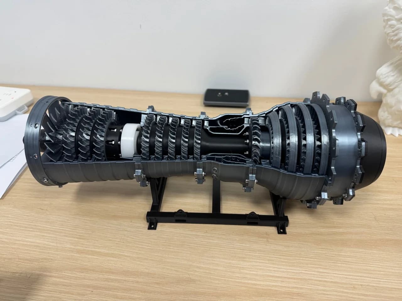 A detailed 3D printed cutaway model of a jet engine